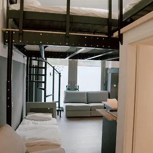 https://12-monkeys-apartments.find-berlin-hotels.com